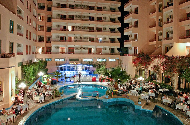 Triton Empire Hurghada Hotel - Hurghada - Rode Zee - Egypte