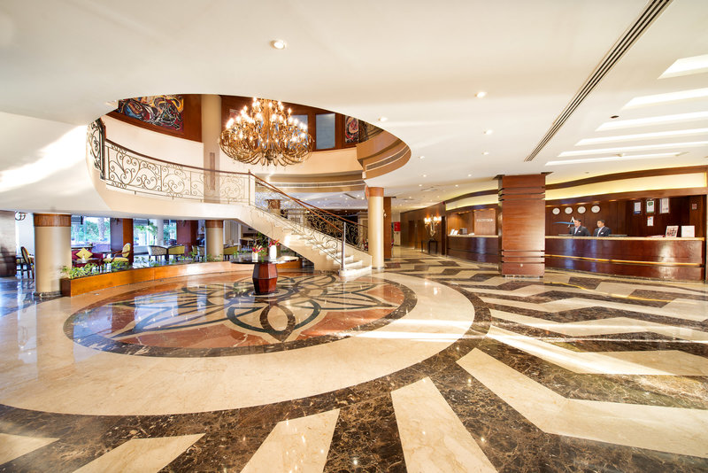 Amwaj Blue Beach Resort en Spa 1