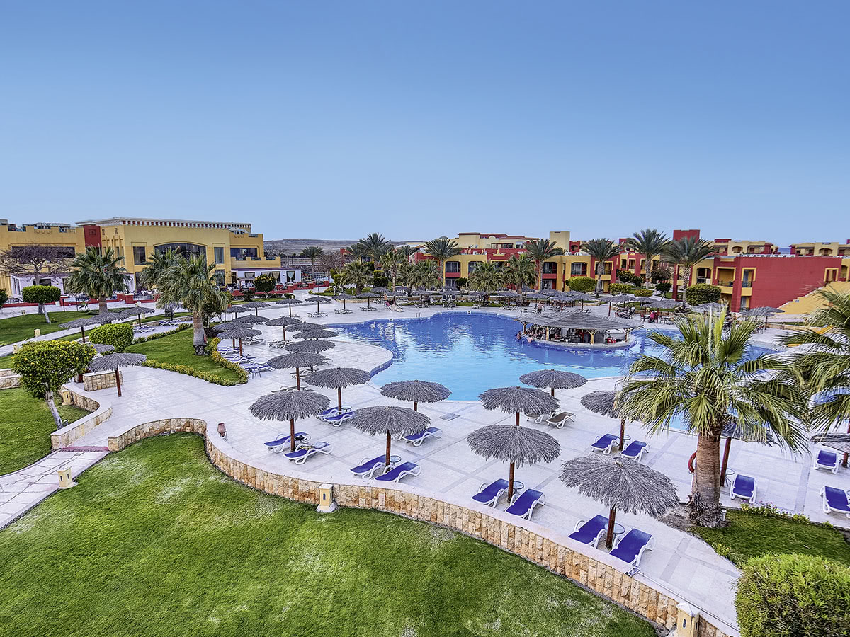 Magic Tulip Beach Resort 4