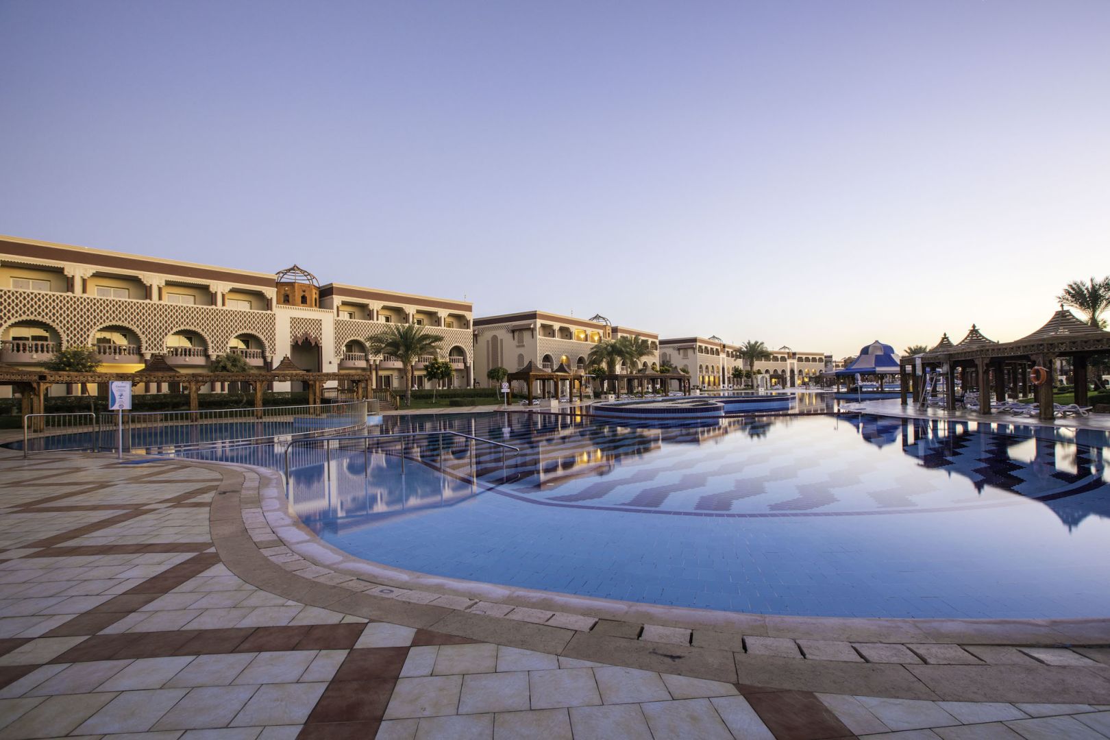 Sunrise Alora Aqua Park Resort